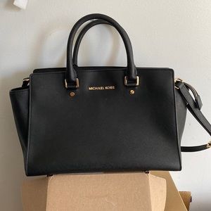Authentic Michael Kors Purse